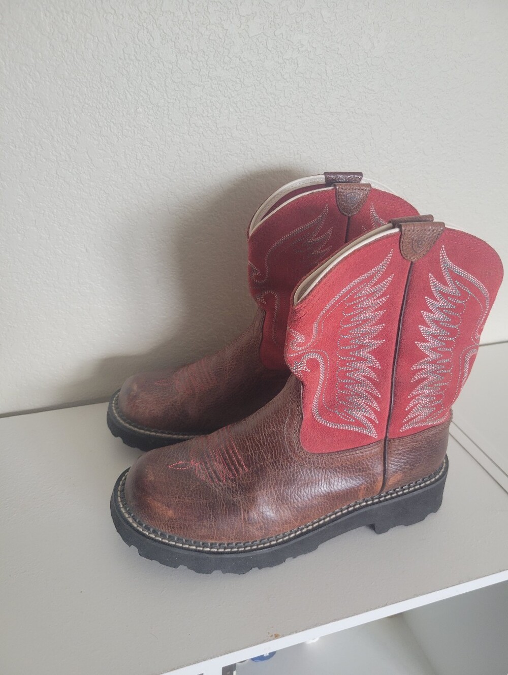 Ariat Women's Fatbaby Cowboy Boots Size 9 Brown And Red Leather